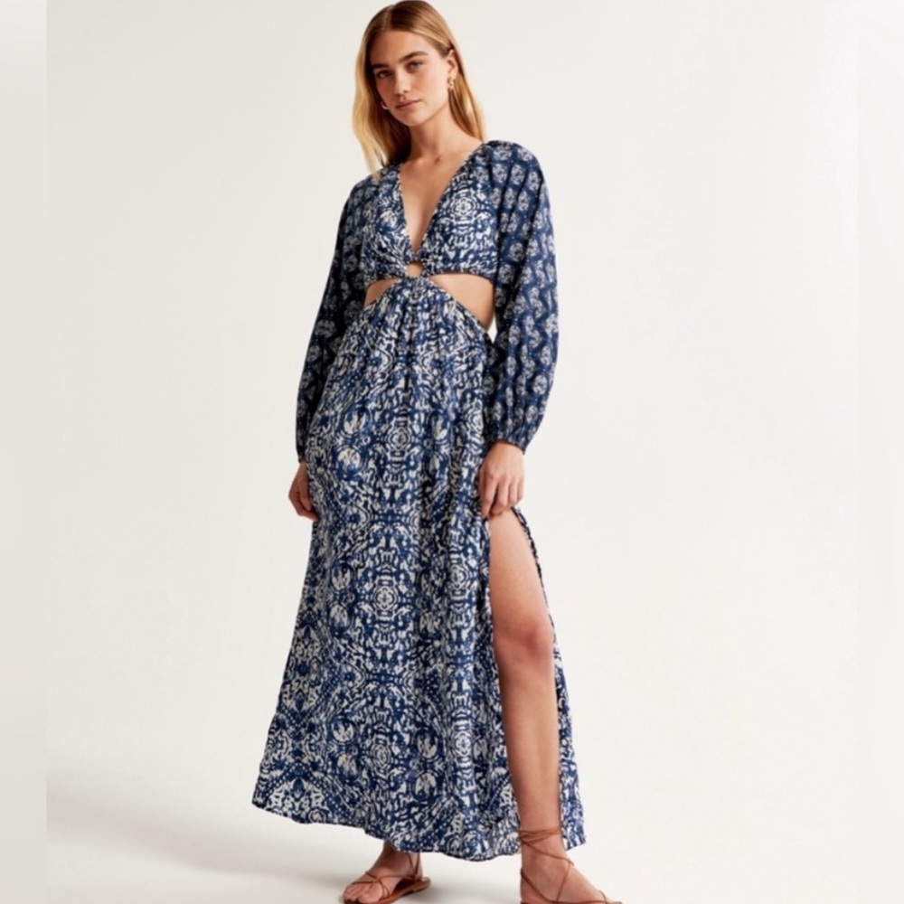 AF Long-Sleeve Plunge Cutout Maxi Dress, L